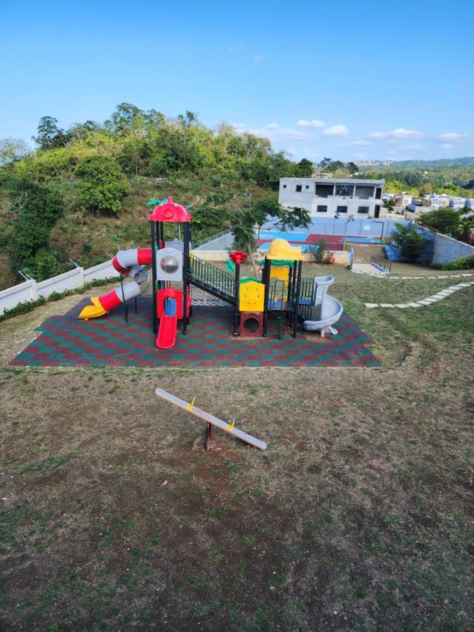 Pyramid Joy, 2 Bedroom Villa, Ocho Rios, Jamaica