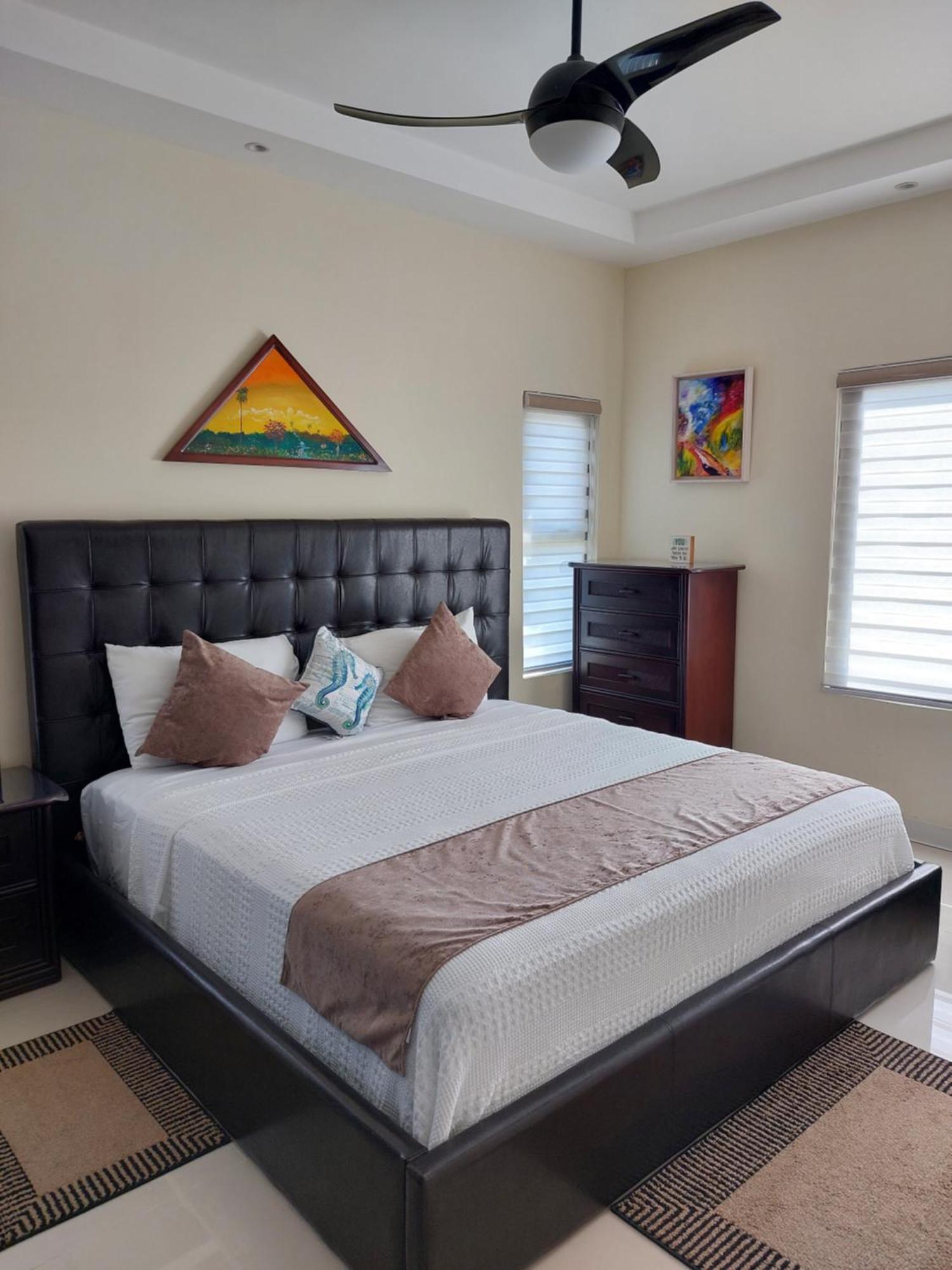 Pyramid Joy, 2 Bedroom Villa, Ocho Rios, Jamaica Ocho Rios